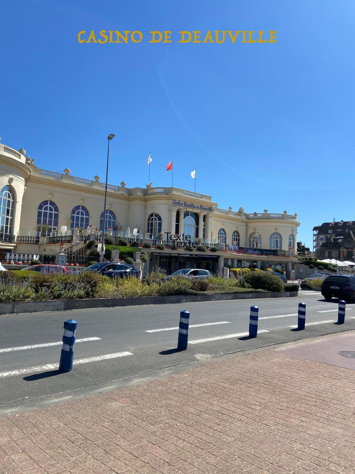 La Villa L'Oiseau Bleu Proche De La Plage Et De Deauville !!! Awards 2025 بلونفيل سور مير المظهر الخارجي الصورة